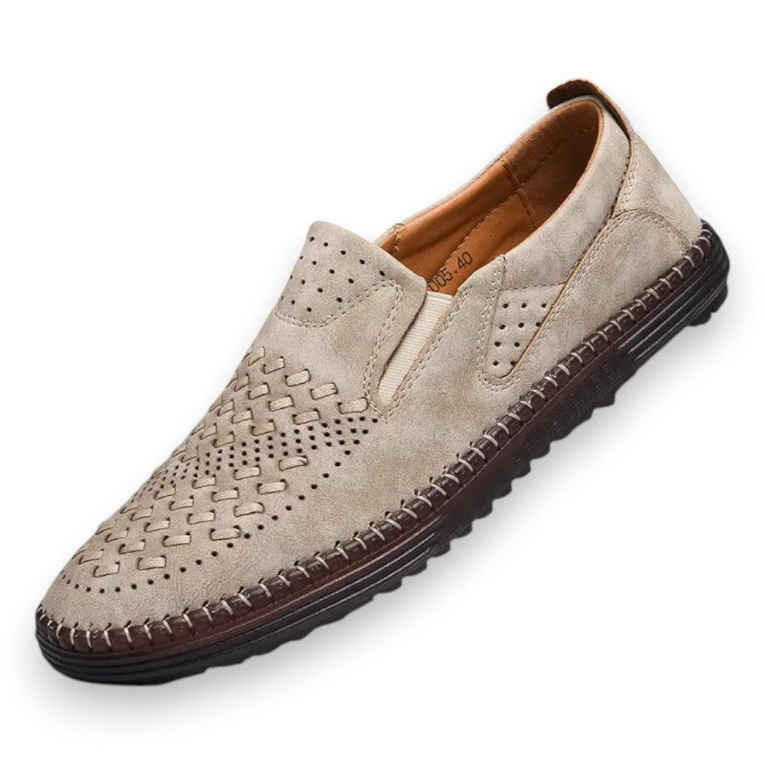 SaintGarnier™ | Étienne Perforated Slip-Ons