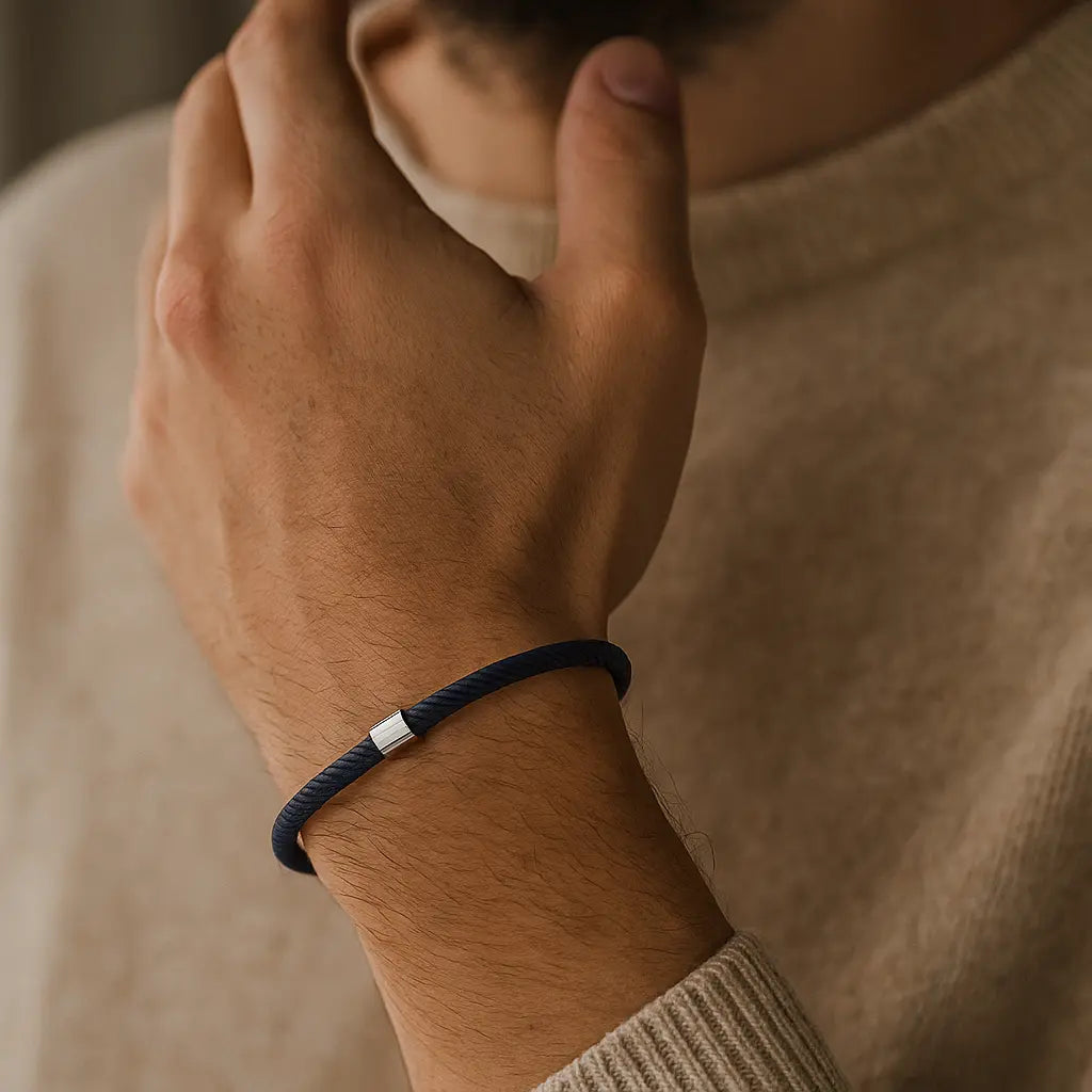 SaintGarnier™ | Pisa Adjustable Cord Bracelet – Minimal Strength