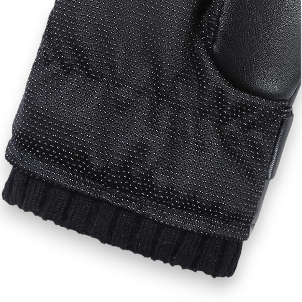 SaintGarnier™ | BorealShield Thermal Gloves – Winter Comfort