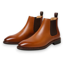 SaintGarnier™ | Men’s Contrast Sole Chelsea Boots