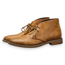SaintGarnier™ | Men’s Leather Chukka Boots